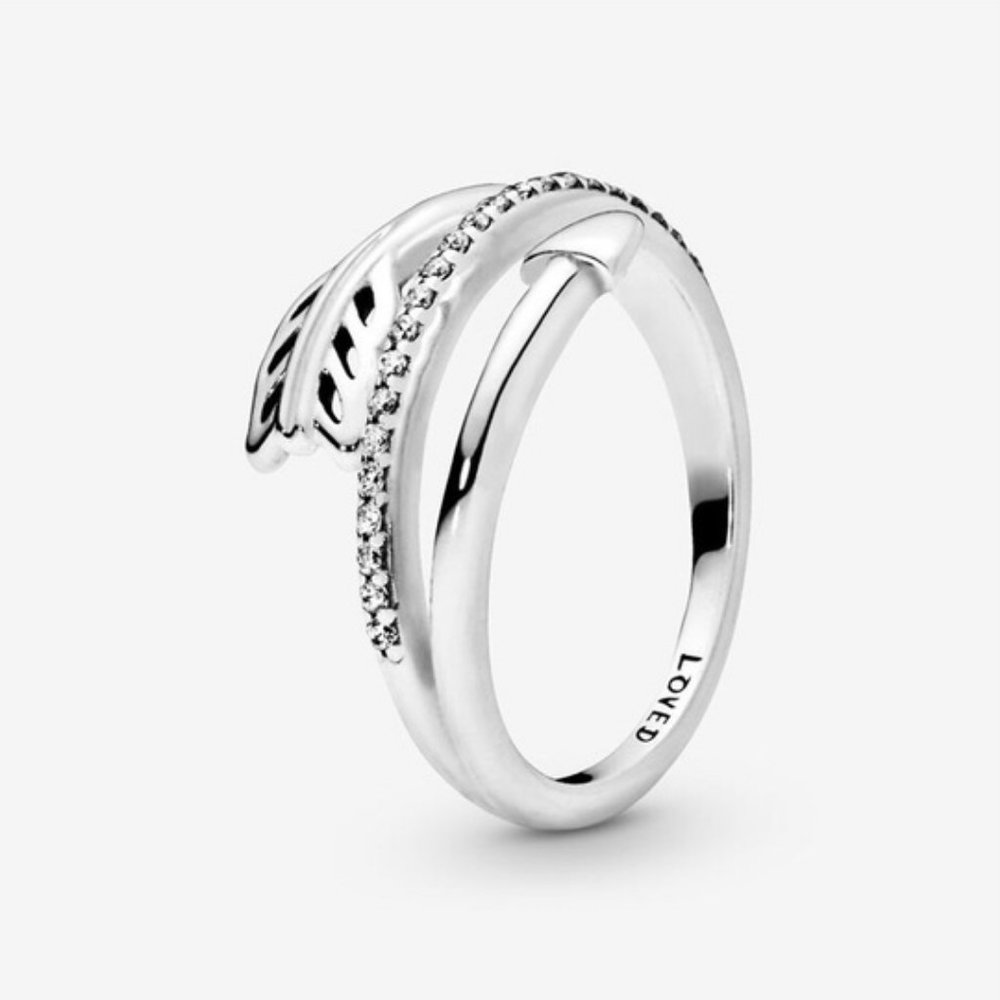 PANDORA Wrap-Around Arrow Ring